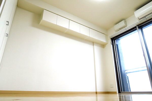 エフ・デビュー ベッドルーム