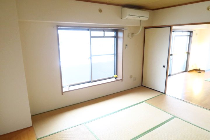 ベッドルーム