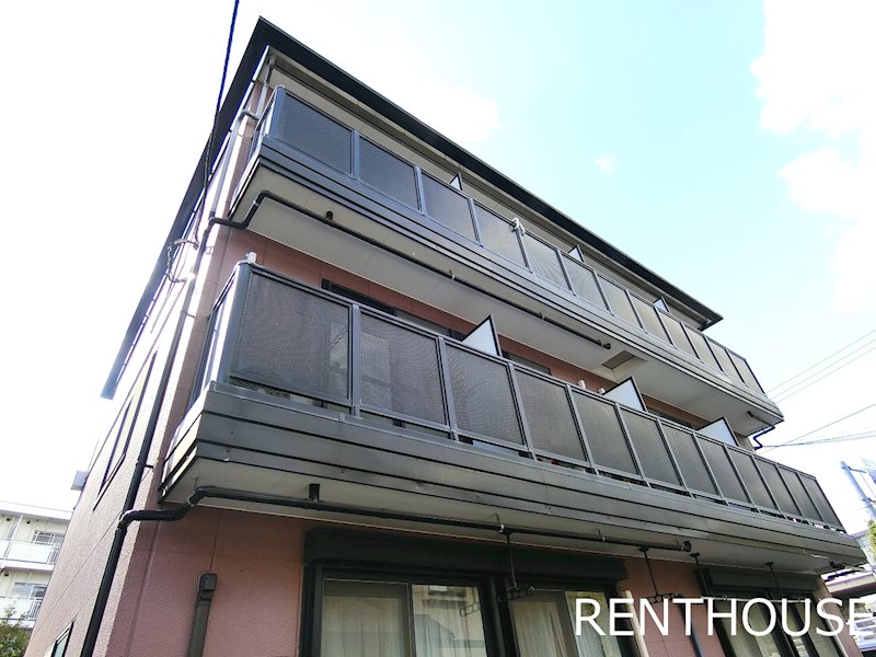 ベルメゾン彩 外観