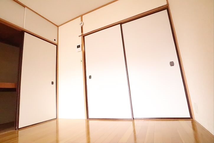 マンション志のぶ  ベッドルーム