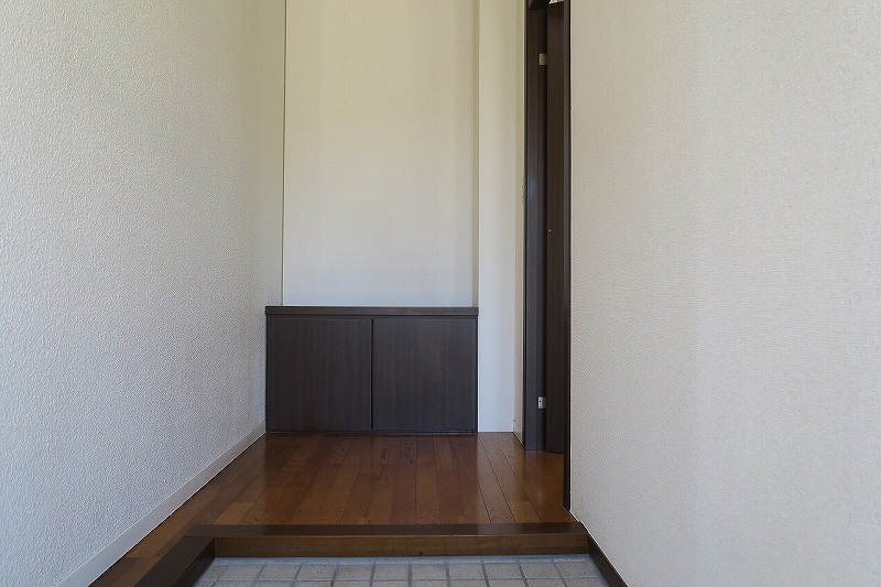 ラメゾン祢宜 玄関