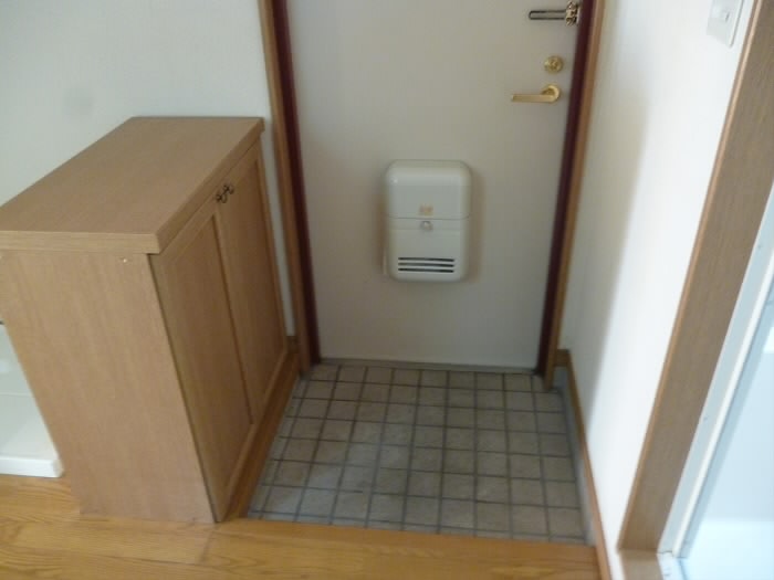 第１レジェンドチダ  玄関