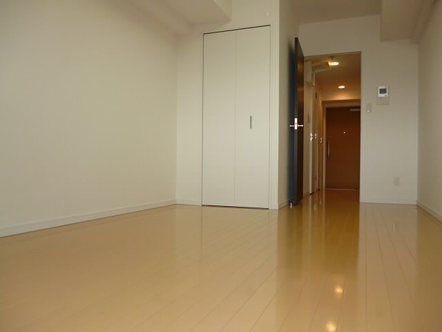 コンテント府中 ベッドルーム