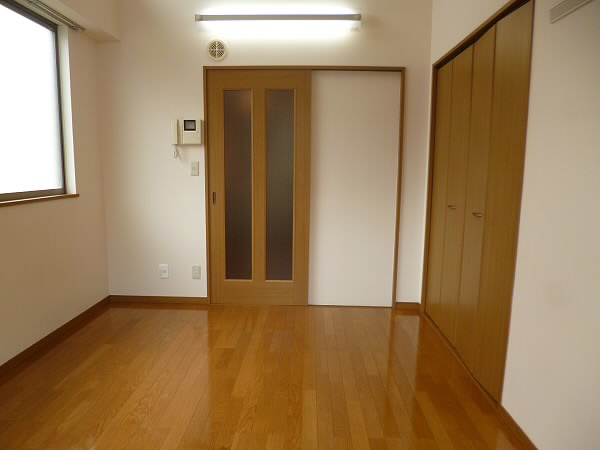 サンパラッツオ伍番館 -弊社管理物件- ベッドルーム