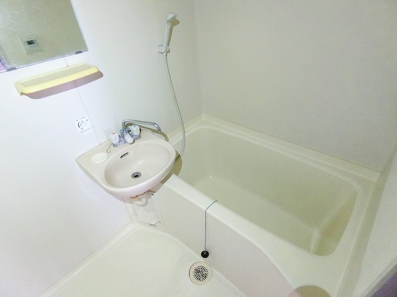 タウンコート本宿　当社管理物件  風呂画像