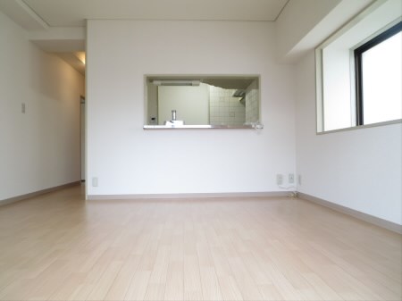 清和レジデンス【下高井戸店専任物件】 リビング