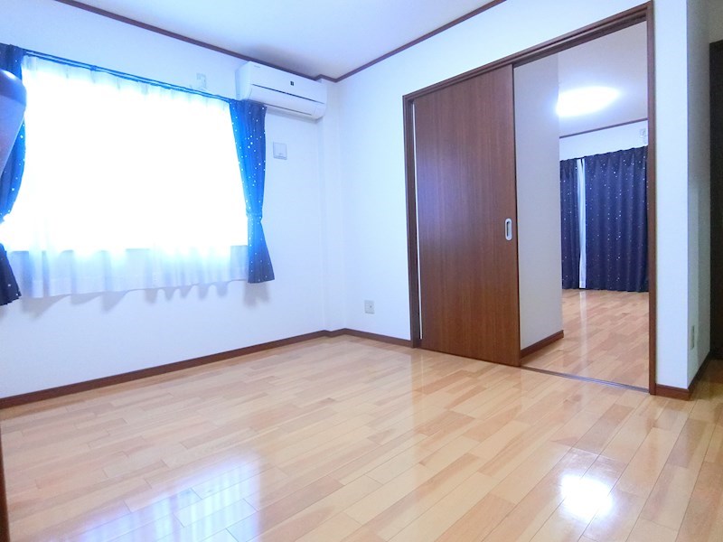 グリーンハイツ塩谷 ベッドルーム