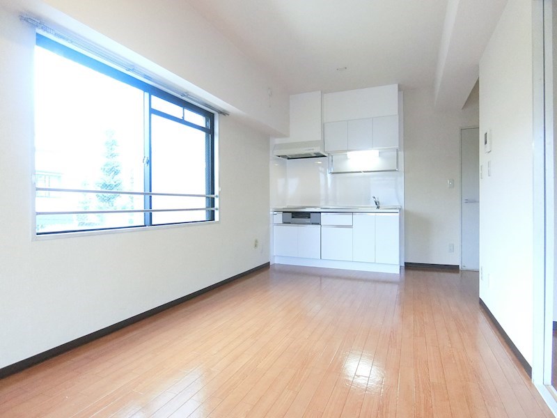 クレストアゼリア  リビング