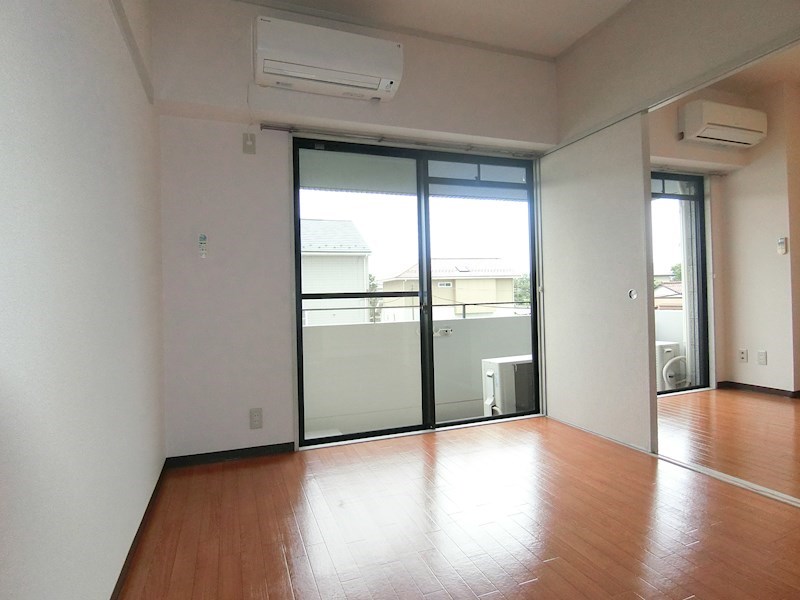 クレストアゼリア  ベッドルーム