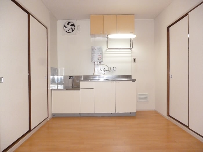 スカイコーポ   リビング