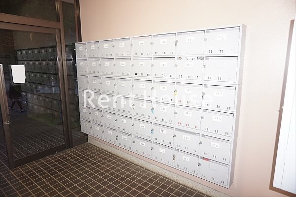 東京都三鷹市井の頭１丁目 エントランス