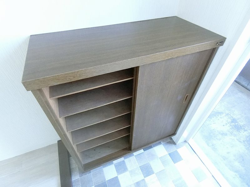 パレススメールB 玄関