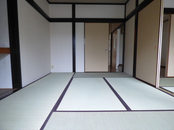 ベッドルーム