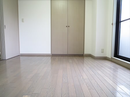 ベッドルーム