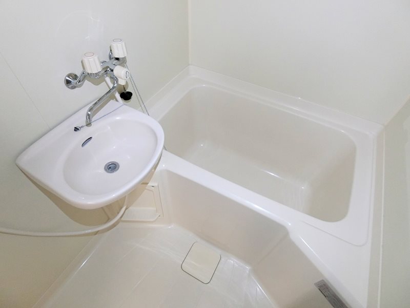 四谷マンションA　当社管理物件   風呂画像