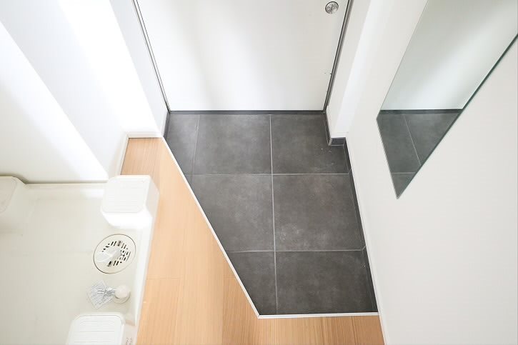 メゾン和泉　 玄関