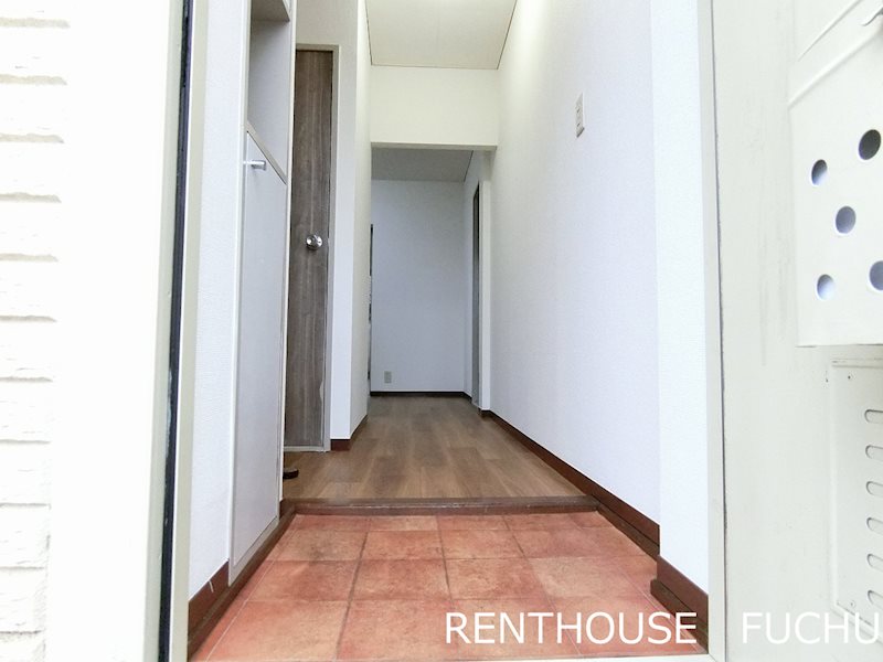 ベルジュネス 玄関