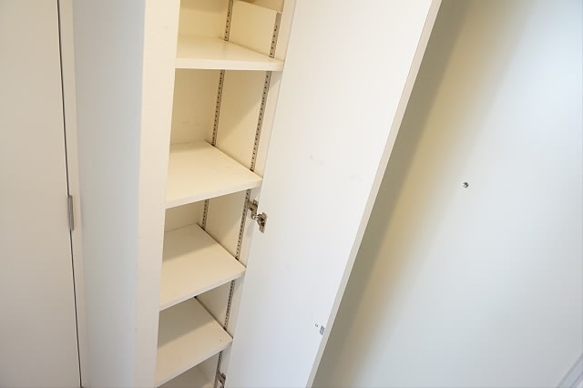 ザ・パーククロス千歳烏山 玄関