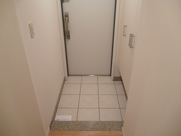 イプセ府中 玄関