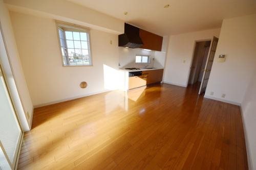 ラフィネ リビング