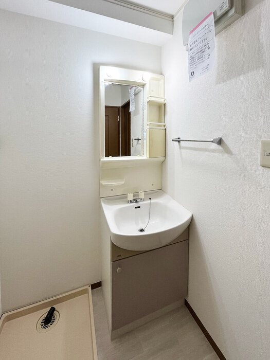 ドエルカルミアB その他2