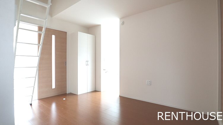 ガーデンハウスSKⅡ リビング