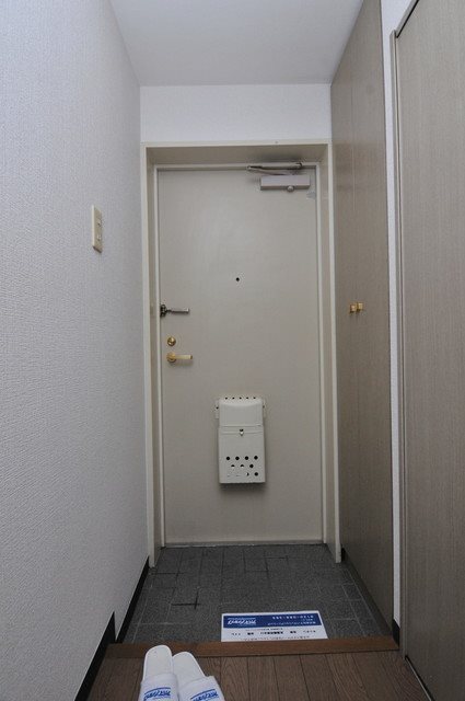 ライオンズマンション渋谷本町 玄関