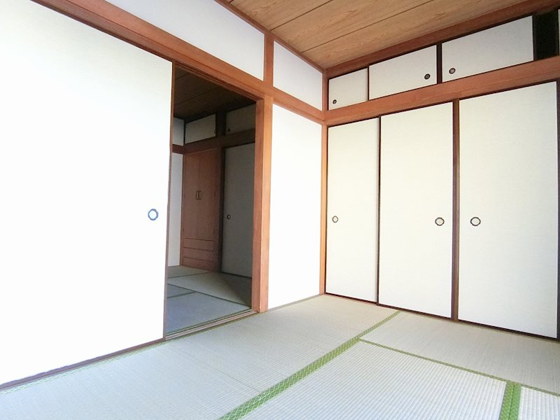 ベッドルーム