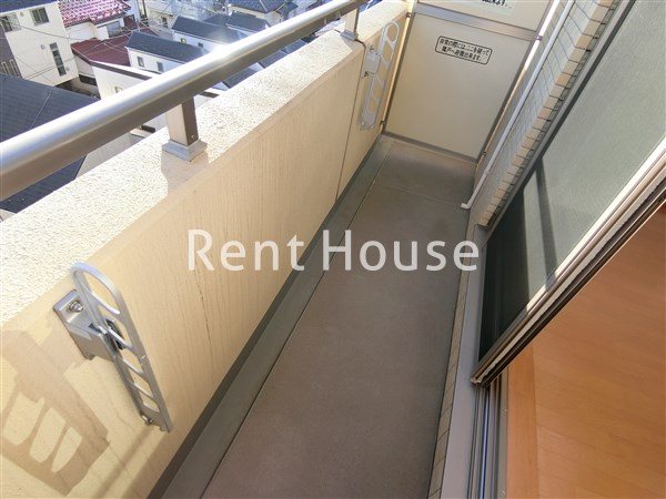 コーマ ディ ルッソ ベランダ