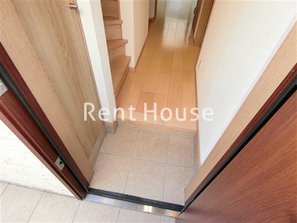 高橋邸テラスハウス 玄関