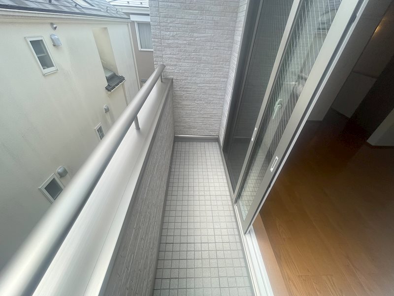 祖師谷４丁目戸建賃貸住宅A・B棟 ベランダ