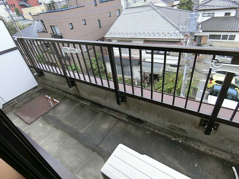 三ツ木駅前ビル ベランダ
