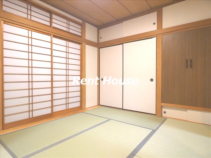 ベッドルーム