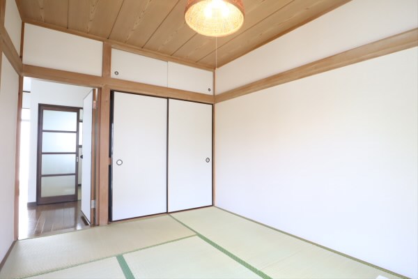 ベッドルーム