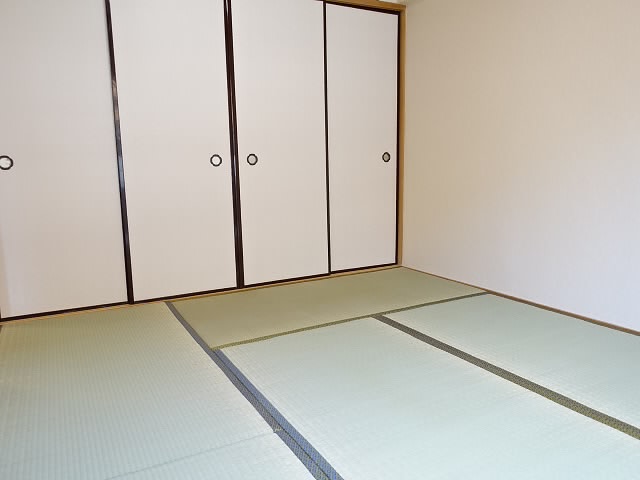 ベッドルーム