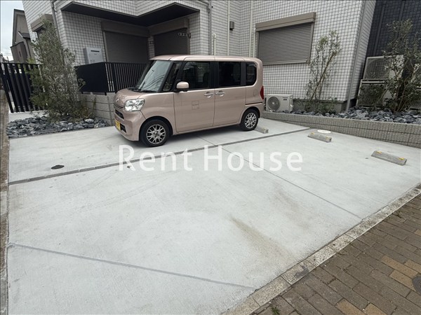 東京都三鷹市井の頭２丁目 駐車場