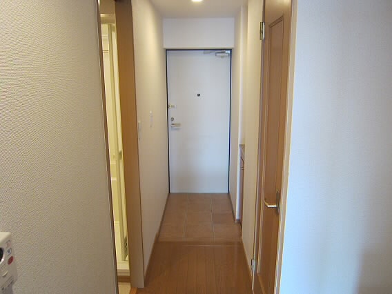グレイスヴィラ 玄関