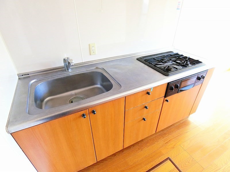 ＶＥＲＤＯＮＥ（ヴェルドーネ） キッチン