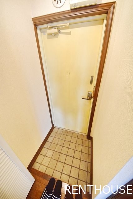 ウェルビル白糸台  玄関