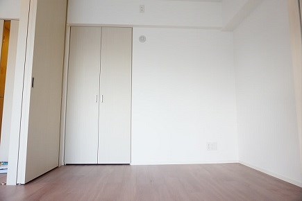 ベッドルーム