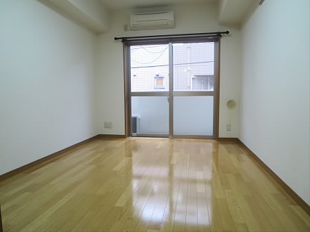 ベッドルーム
