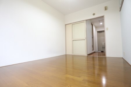 ベッドルーム
