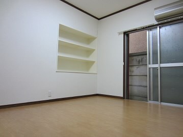 ベッドルーム
