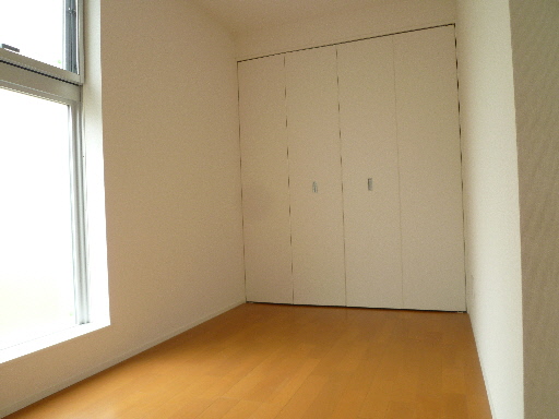 ベッドルーム
