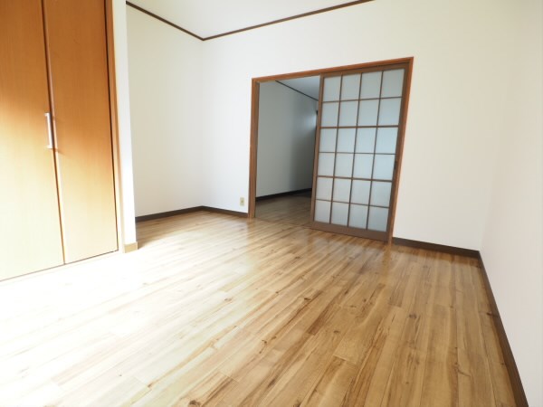 ベッドルーム