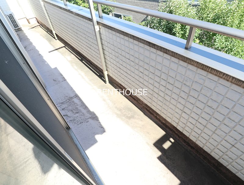 稲城向陽台2丁目戸建【当店限定物件】 ベランダ