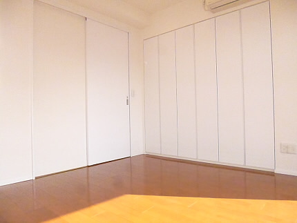 ベッドルーム