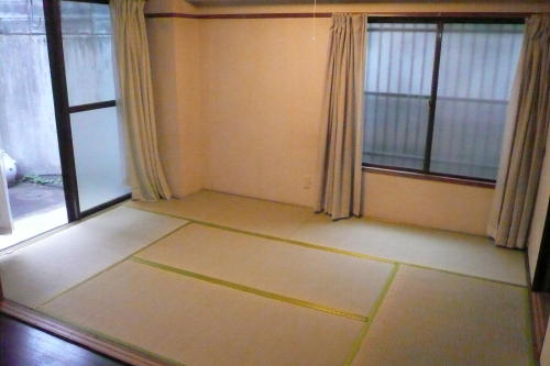 ベッドルーム