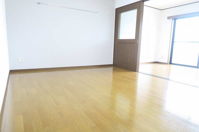 コンフォール府中 リビング