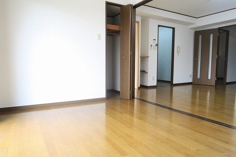 コンフォール府中 ベッドルーム